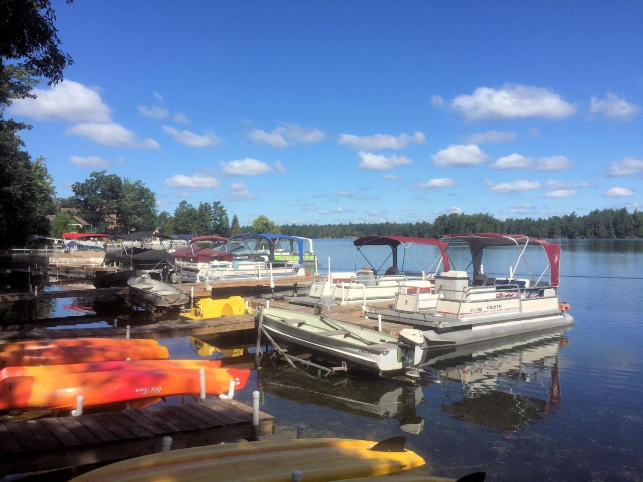 Clear Lake Resort Вест-Бренч Екстер'єр фото